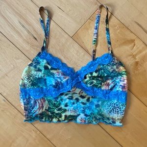 Jungle Multi Color Crop